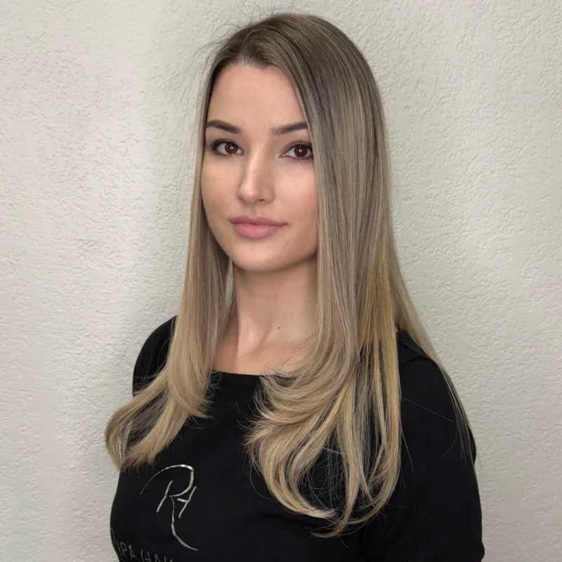 Alena, nail artist at RH Beauty Lounge in Las Vegas