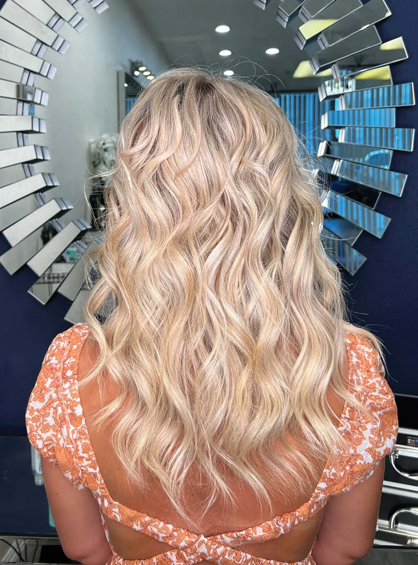 Peachy Pink Beach Waves - Soft Pink Toned Waves